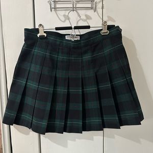 American Apparel Green Plaid Pleated Schoolgirl Mini Skirt